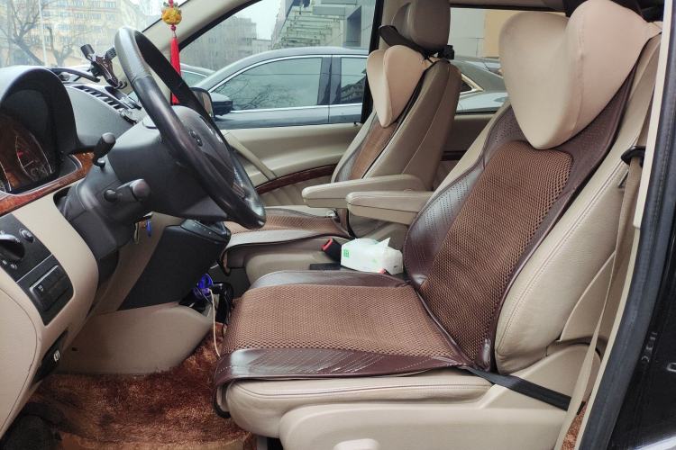 Used Mercedes-Benz Viano 2013 3.0L Navigator Edition Left Front Seat