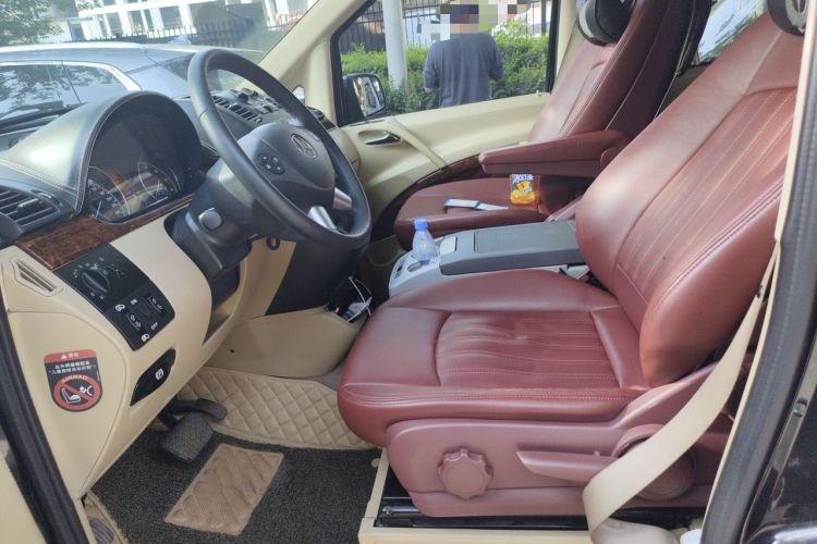 Used Mercedes-Benz Viano 2013 3.0L Comfort Edition Left Front Seat