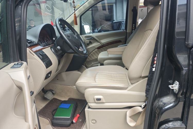 Used Mercedes-Benz Viano 2013 3.5L Haoci version Left Front Seat