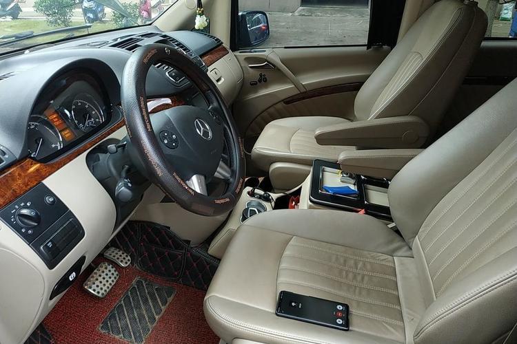 Used Mercedes-Benz Viano 2013 3.0L Navigator Edition Left Front Seat