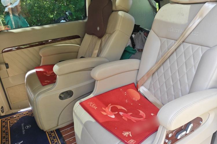 Used Mercedes-Benz Viano 2013 3.5L Haoci version Left Rear Seat