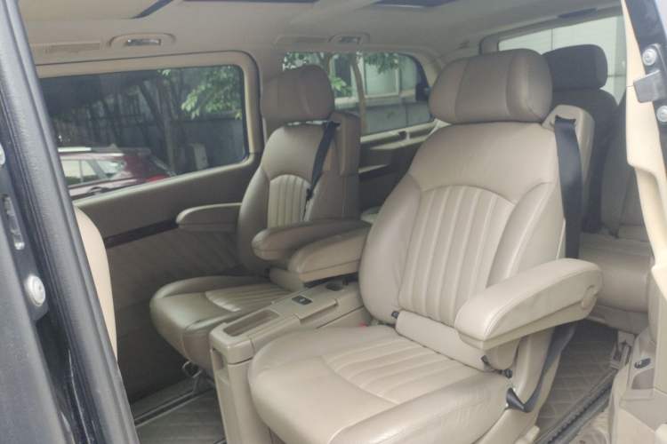 Used Mercedes-Benz Viano 2013 3.5L Haoci version Left Rear Seat