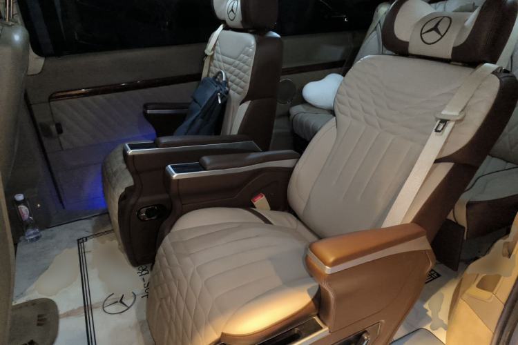 Used Mercedes-Benz Viano 2013 3.0L Comfort Edition Left Rear Seat