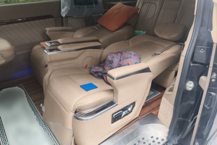 Used Mercedes-Benz Viano 2013 3.0L Comfort Edition Left Rear Seat