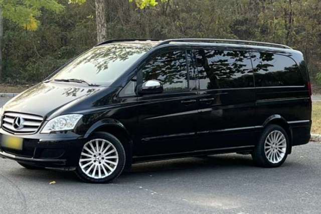 Used Mercedes-Benz Viano 2013 3.5L Haoci version
