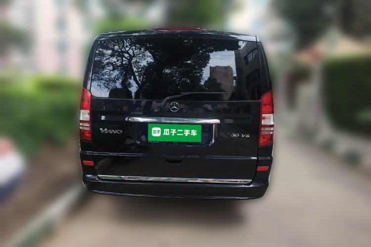 Used Mercedes-Benz Viano 2013 3.0L Navigator Edition Rear