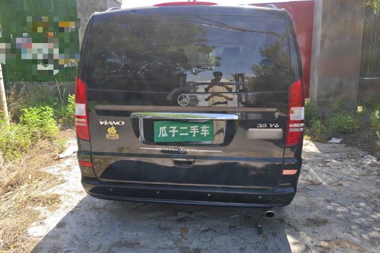 Used Mercedes-Benz Viano 2013 3.5L Haoci version Rear