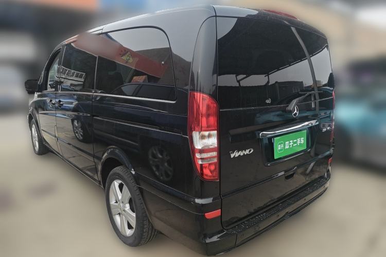 Used Mercedes-Benz Viano 2013 3.0L Comfort Edition Rear Left 45 Deg