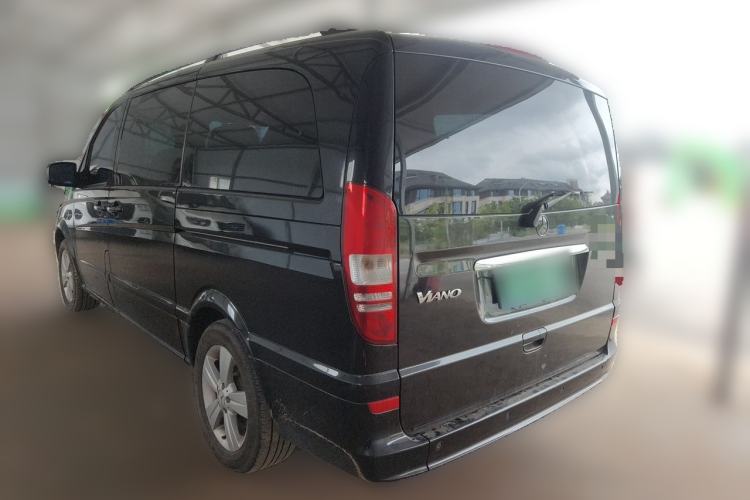 Used Mercedes-Benz Viano 2013 3.0L Navigator Edition Rear Left 45 Deg
