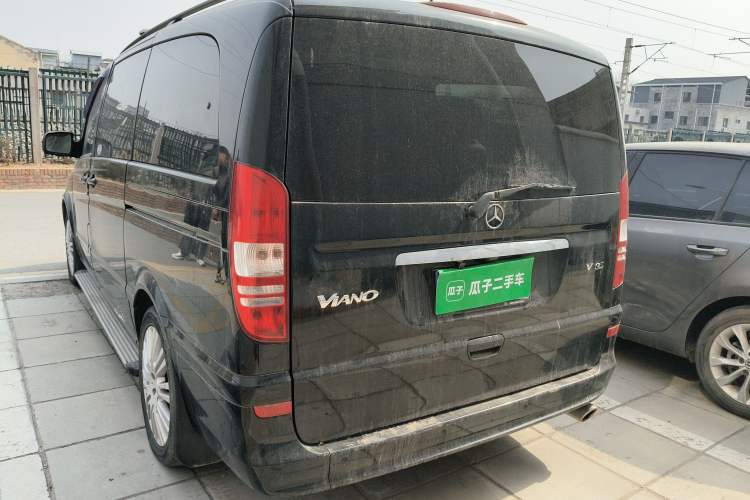 Used Mercedes-Benz Viano 2013 3.5L Haoci version Rear Left 45 Deg