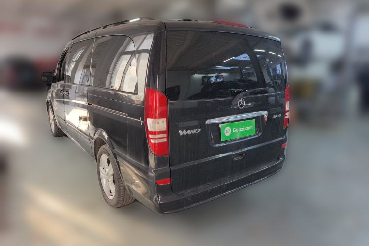 Used Mercedes-Benz Viano 2013 3.0L Hospitality Edition Rear Left 45 Deg