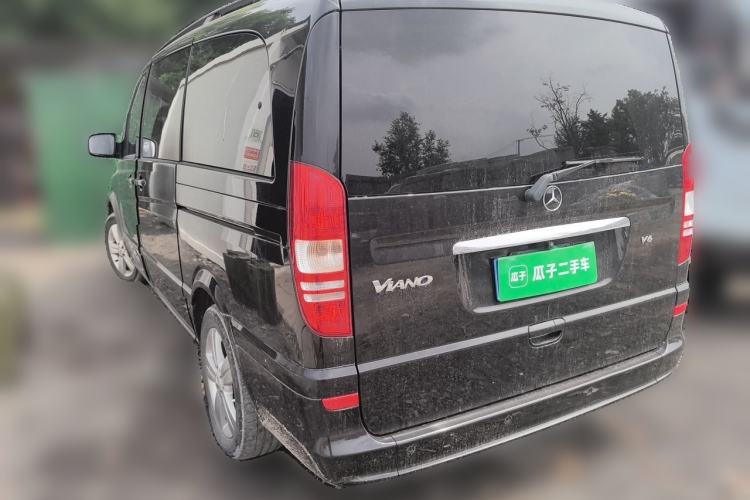 Used Mercedes-Benz Viano 2013 3.0L Comfort Edition Rear Left 45 Deg