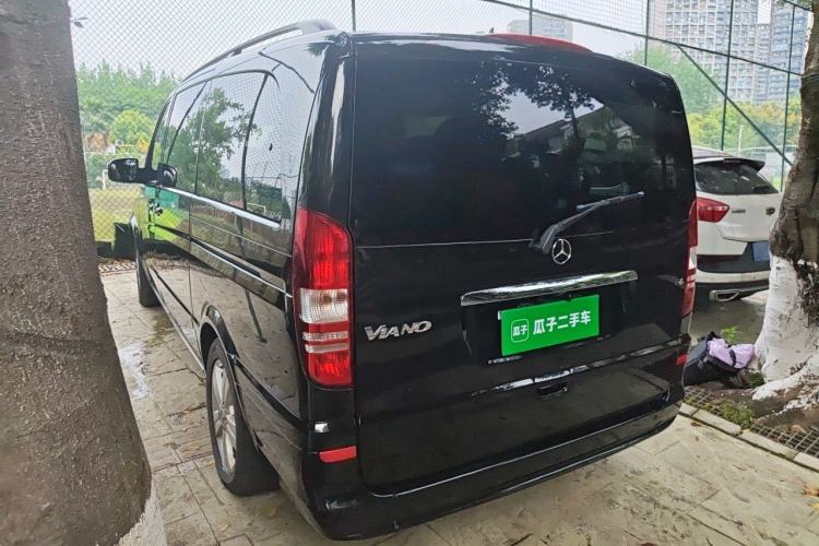 Used Mercedes-Benz Viano 2013 3.0L Navigator Edition Rear Left 45 Deg