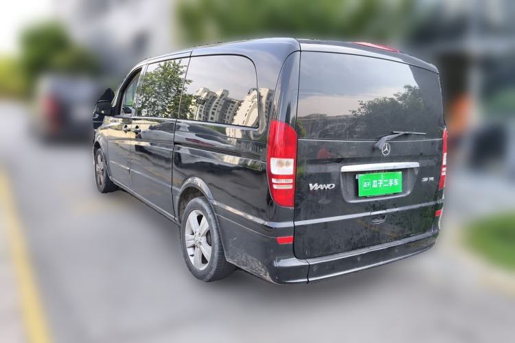 Used Mercedes-Benz Viano 2013 3.0L Comfort Edition Rear Left 45 Deg