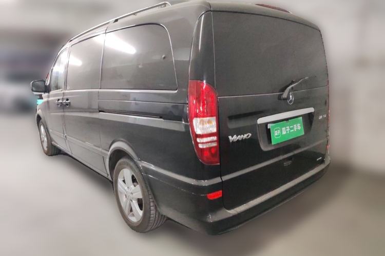 Used Mercedes-Benz Viano 2013 3.0L Comfort Edition Rear Left 45 Deg