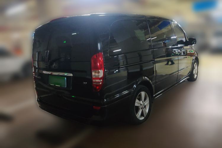 Used Mercedes-Benz Viano 2013 3.0L Comfort Edition Rear Right 45 Deg