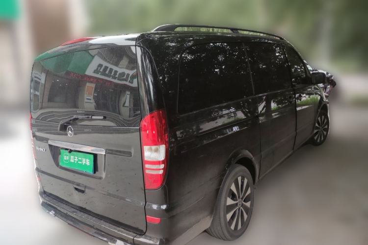 Used Mercedes-Benz Viano 2013 3.0L Navigator Edition Rear Right 45 Deg