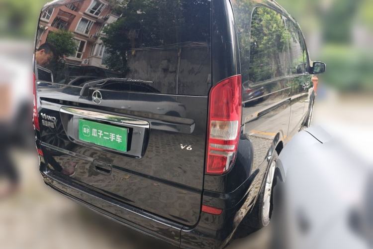 Used Mercedes-Benz Viano 2013 3.0L Navigator Edition Rear Right 45 Deg