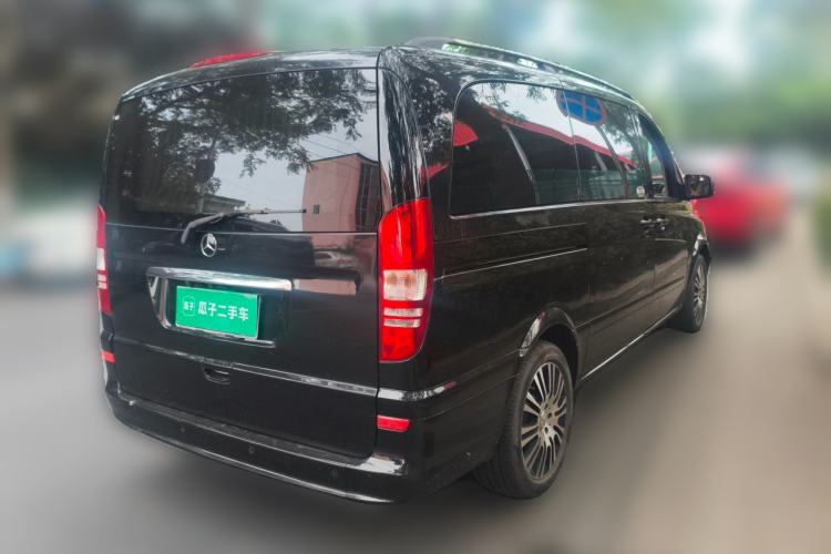 Used Mercedes-Benz Viano 2013 3.0L Comfort Edition Rear Right 45 Deg