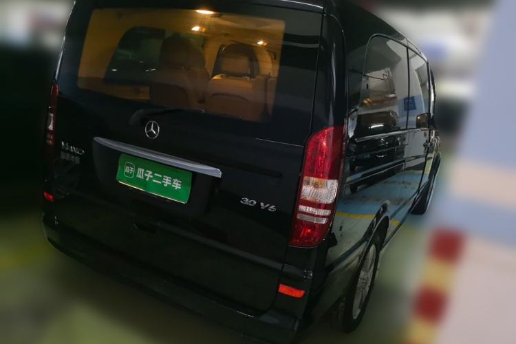 Used Mercedes-Benz Viano 2013 3.0L Comfort Edition Rear Right 45 Deg