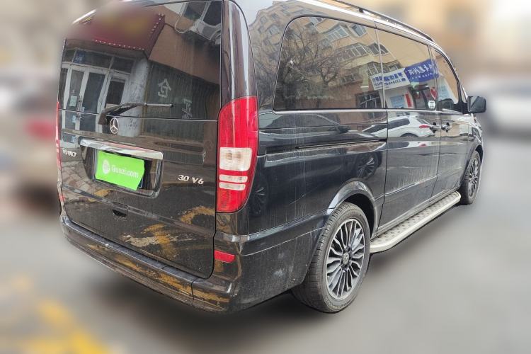 Used Mercedes-Benz Viano 2013 3.0L Navigator Edition Rear Right 45 Deg