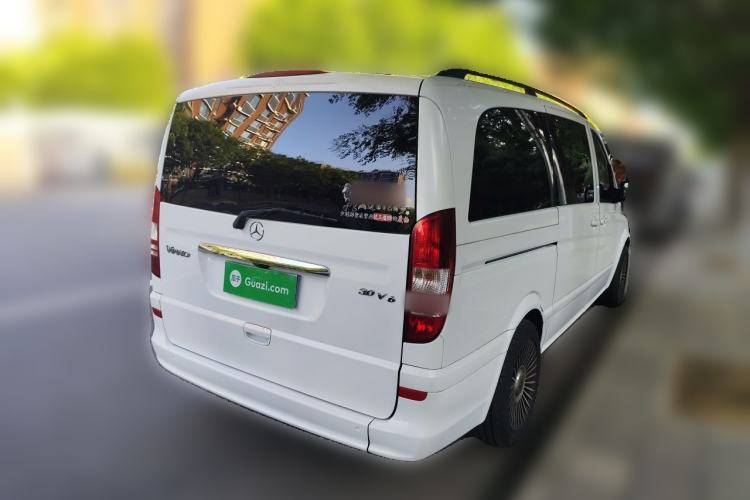 Used Mercedes-Benz Viano 2013 3.0L Navigator Edition Rear Right 45 Deg