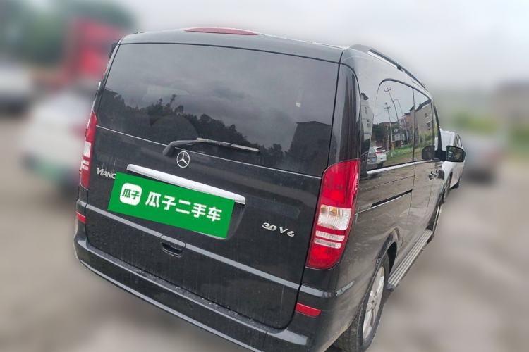 Used Mercedes-Benz Viano 2013 3.0L Hospitality Edition Rear Right 45 Deg