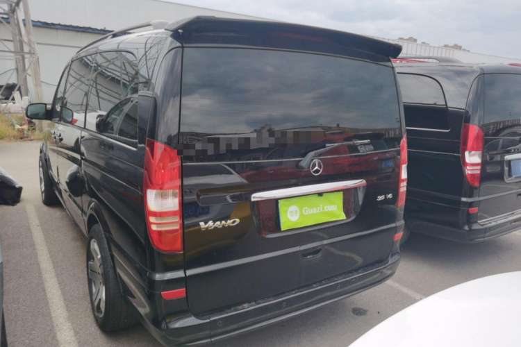 Used Mercedes-Benz Viano 2013 3.0L Comfort Edition Rear