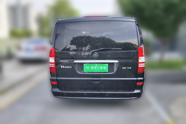 Used Mercedes-Benz Viano 2013 3.0L Comfort Edition Rear
