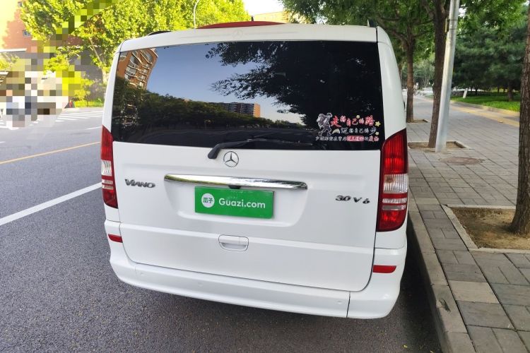 Used Mercedes-Benz Viano 2013 3.0L Navigator Edition Rear