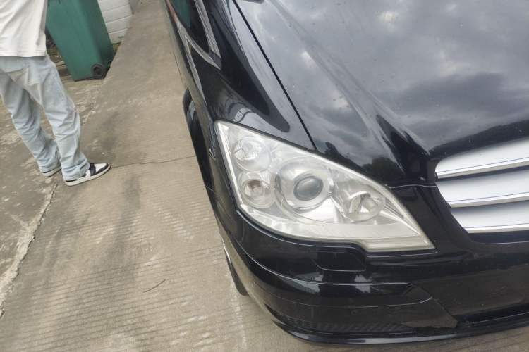 Used Mercedes-Benz Viano 2013 3.5L Haoci version Right Front Headlight