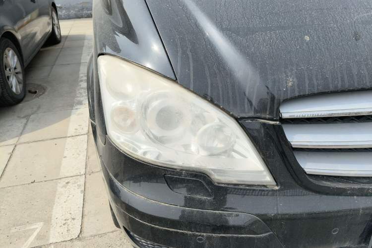 Used Mercedes-Benz Viano 2013 3.5L Haoci version Right Front Headlight