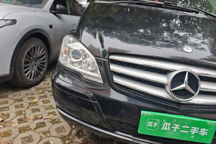 Used Mercedes-Benz Viano 2013 3.0L Navigator Edition Right Front Headlight