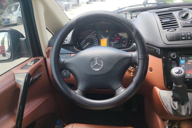 Used Mercedes-Benz Viano 2013 3.0L Navigator Edition Steering Wheel