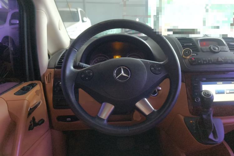 Used Mercedes-Benz Viano 2013 3.0L Navigator Edition Steering Wheel