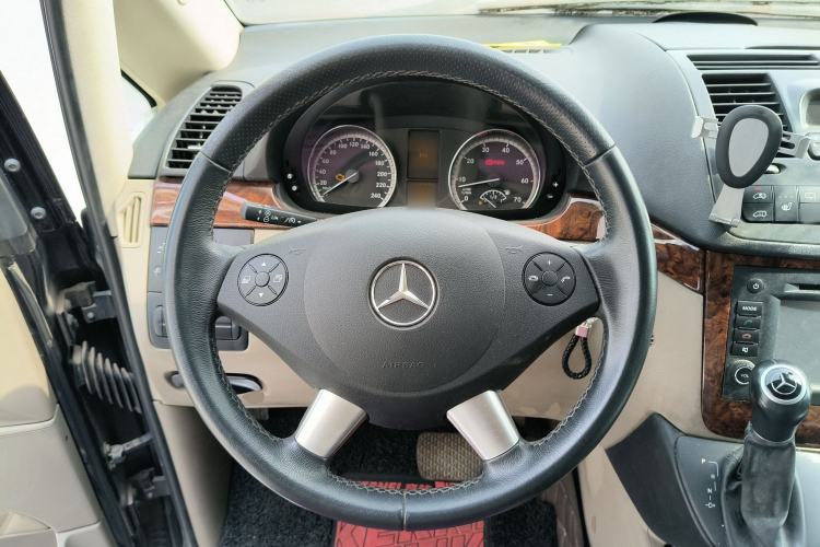 Used Mercedes-Benz Viano 2013 3.5L Haoci version Steering Wheel