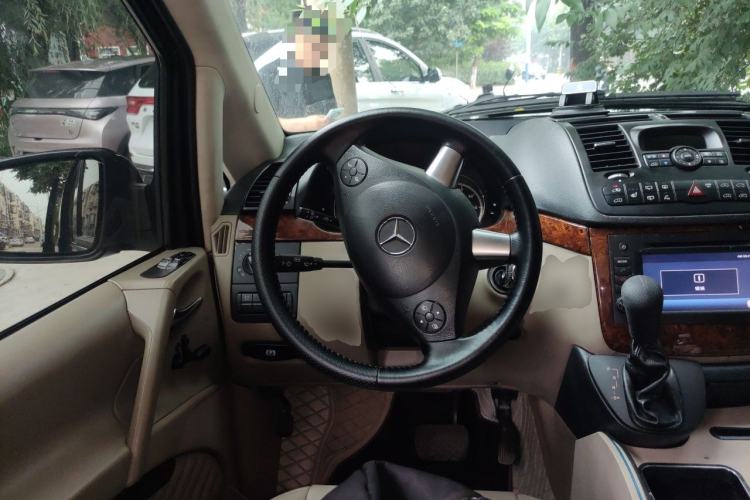 Used Mercedes-Benz Viano 2013 3.0L Navigator Edition Steering Wheel