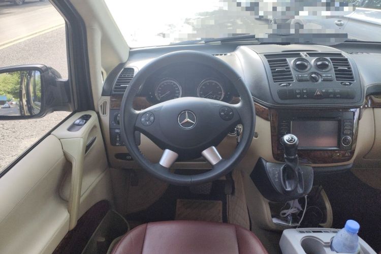 Used Mercedes-Benz Viano 2013 3.0L Comfort Edition Steering Wheel