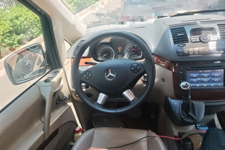 Used Mercedes-Benz Viano 2013 3.0L Navigator Edition Steering Wheel