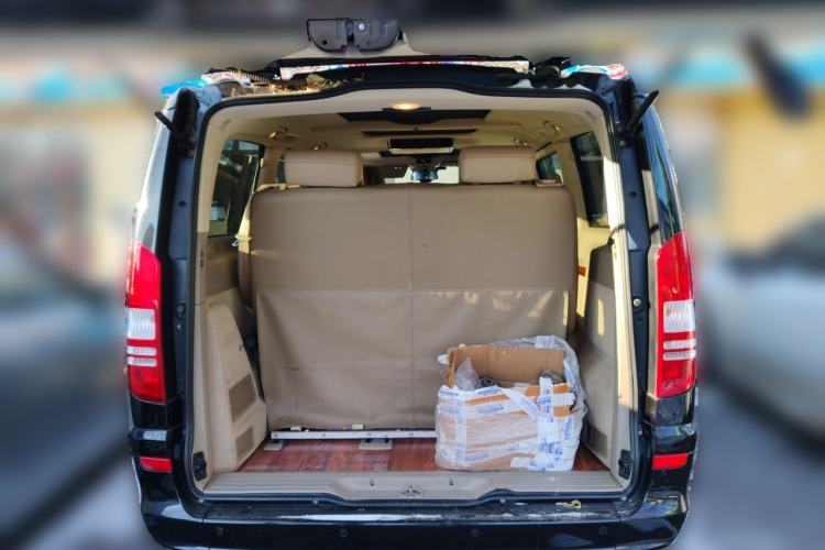 Used Mercedes-Benz Viano 2013 3.0L Navigator Edition Trunk