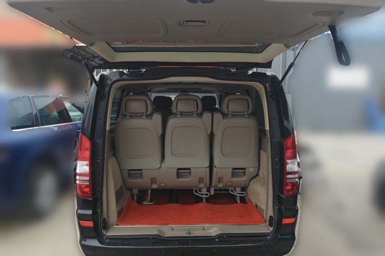 Used Mercedes-Benz Viano 2013 3.0L Comfort Edition Trunk