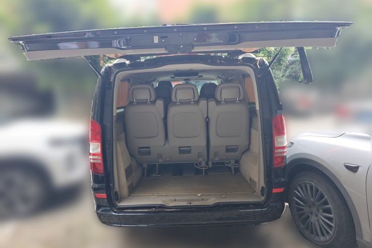 Used Mercedes-Benz Viano 2013 3.0L Navigator Edition Trunk
