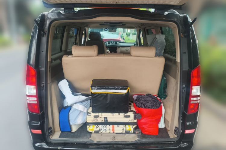 Used Mercedes-Benz Viano 2013 3.0L Comfort Edition Trunk