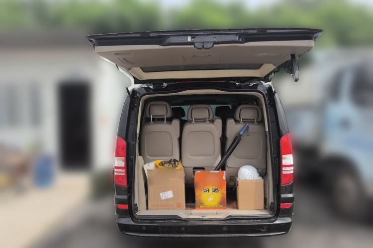 Used Mercedes-Benz Viano 2013 3.0L Comfort Edition Trunk