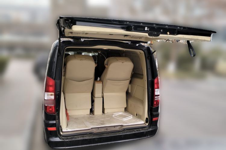 Used Mercedes-Benz Viano 2013 3.0L Hospitality Edition Trunk