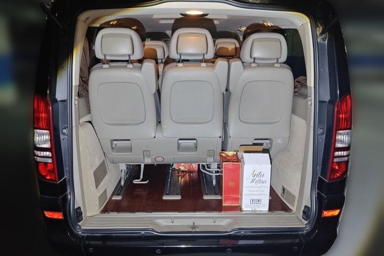 Used Mercedes-Benz Viano 2013 3.0L Comfort Edition Trunk