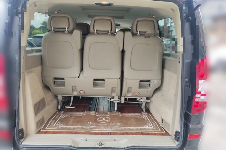 Used Mercedes-Benz Viano 2013 3.0L Hospitality Edition Trunk