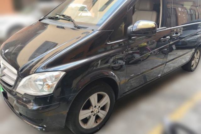 Used Mercedes-Benz Viano 2013 3.0L Hospitality Edition