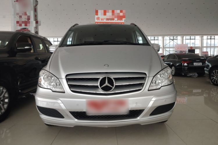 Used Mercedes-Benz Viano 2013 3.0L Hospitality Edition Exterior 1