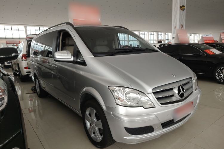 Used Mercedes-Benz Viano 2013 3.0L Hospitality Edition Exterior 2